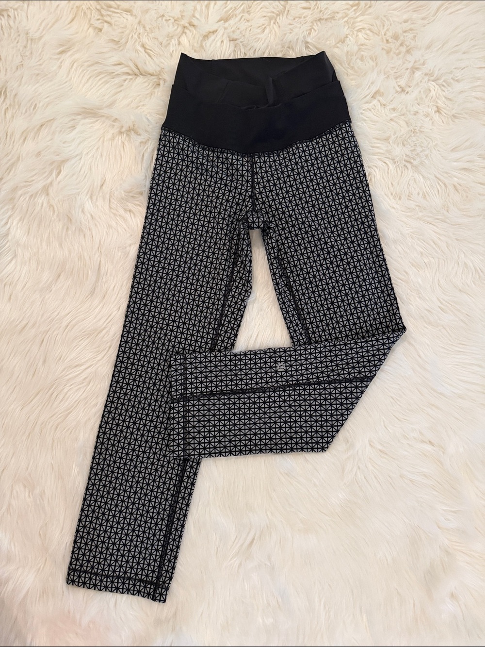 lululemon athletica Black & White Geometric Girls' Leggings